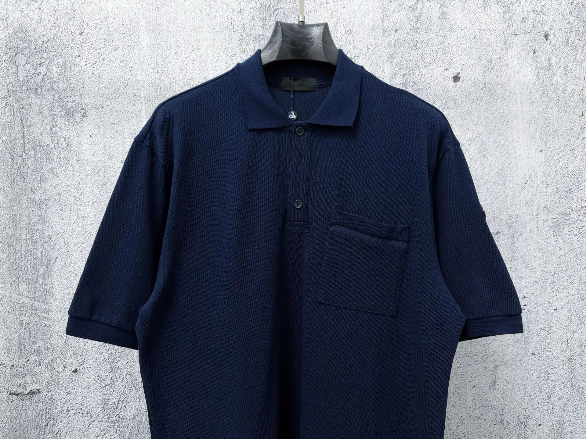 【Moncler】 polo ，Breathable ， ， 。Classic ， ， ， 。 ， 。 ， ， Same Style ， 。 ， ：Black White Size：S-XL